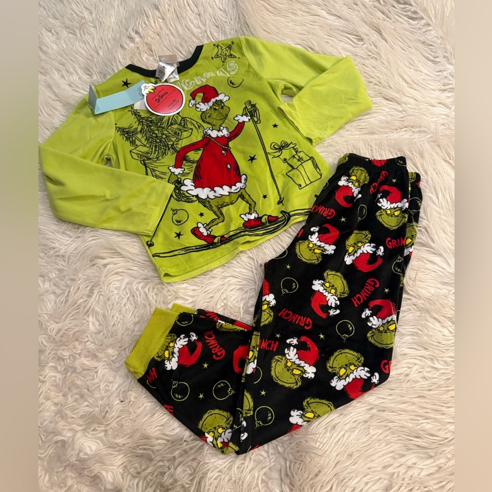 Dr. Seuss Grinch Kids Pajamas - Green and Black (X4)
